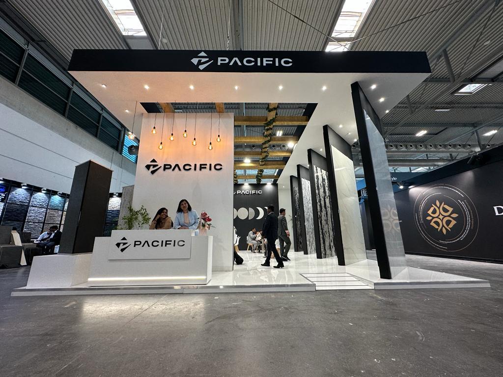 Exhibits Booth Design Builder company